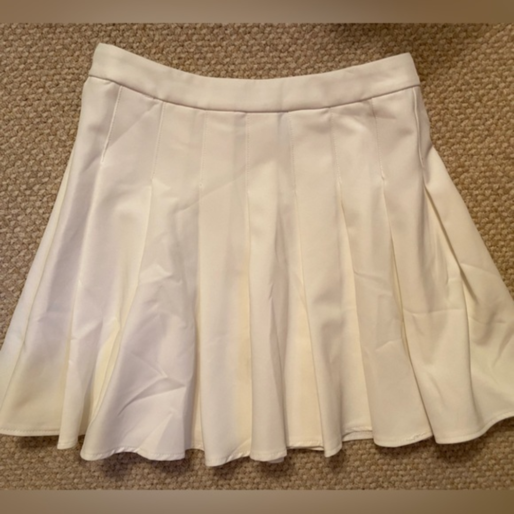 Polly Princess white pleated‎ skirt, sz S